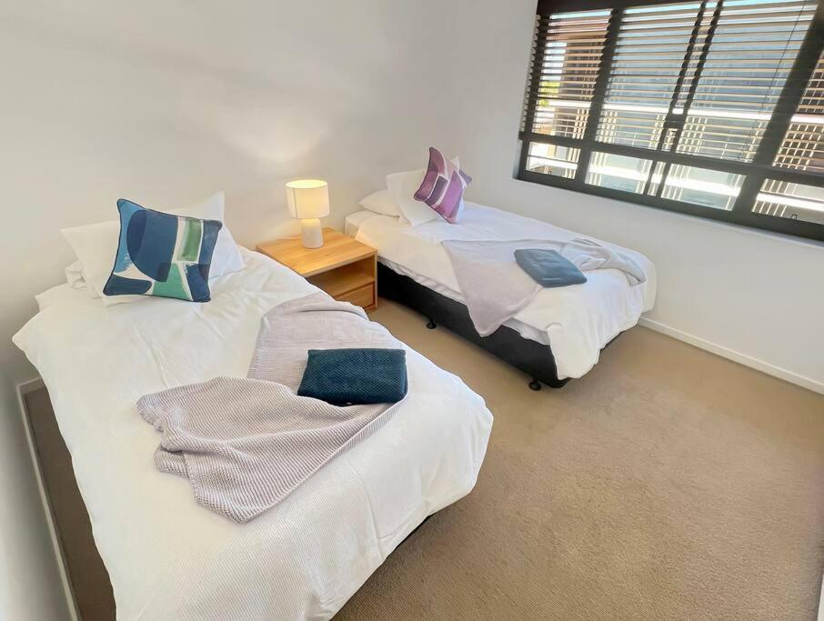 Welcome Waterfront Apartment *