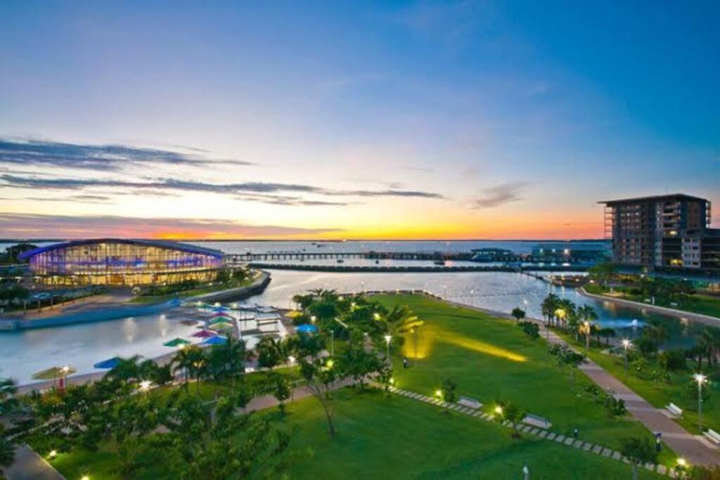 Welcome Waterfront Apartment